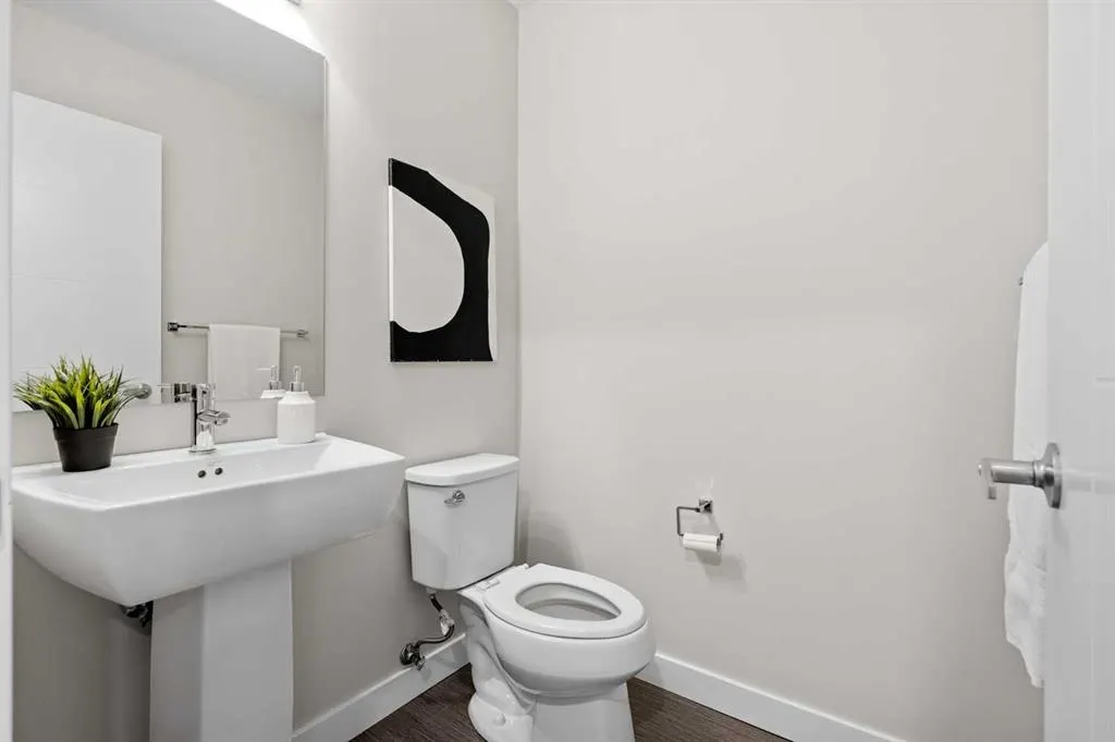 414 Drake Landing Wynd
