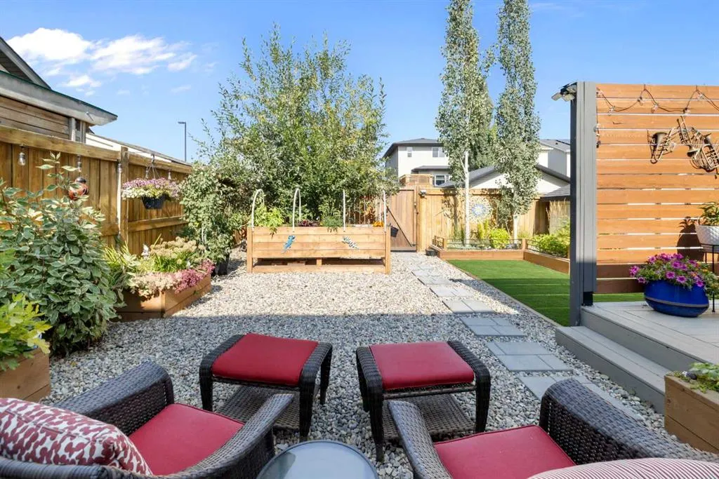 2136 Reunion Boulevard NW