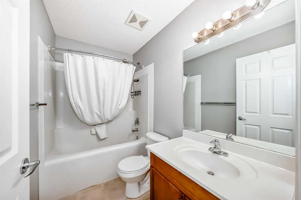 40 Prestwick Estate Way SE