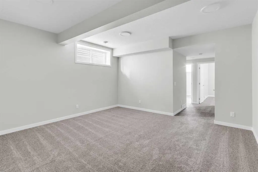 1130 Chinook Winds Circle SW