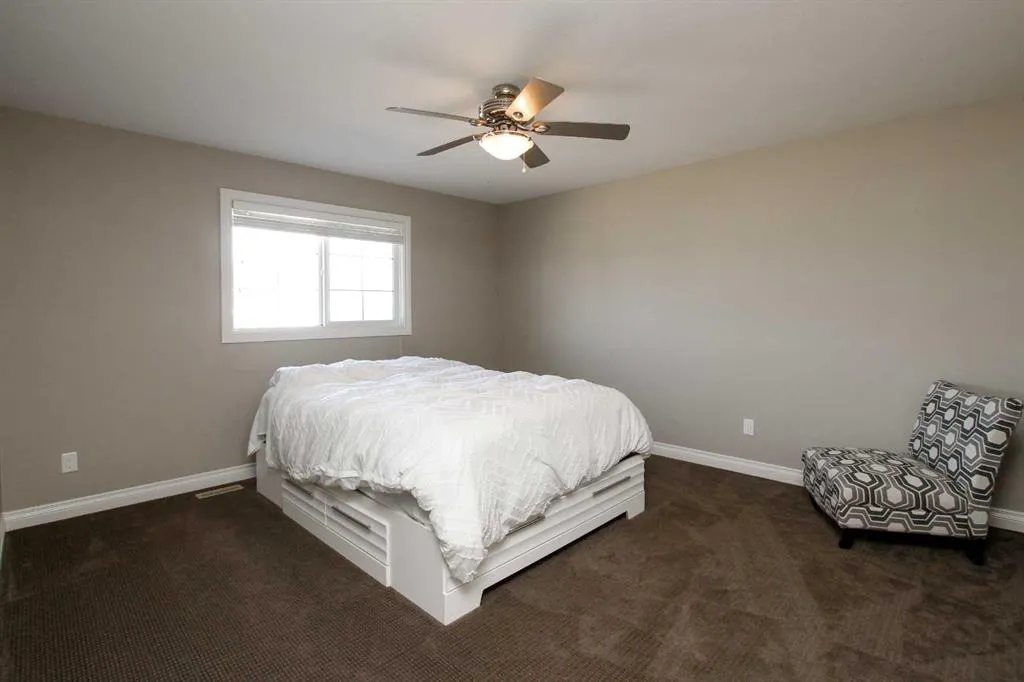 26 Windermere Close