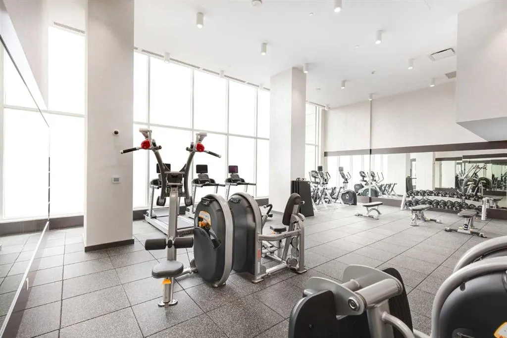 930 16 Avenue SW, #908