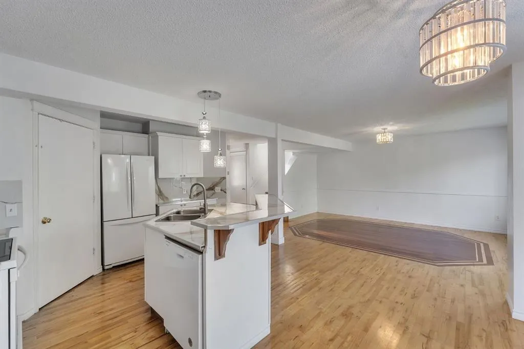 315 Hidden Ranch Place