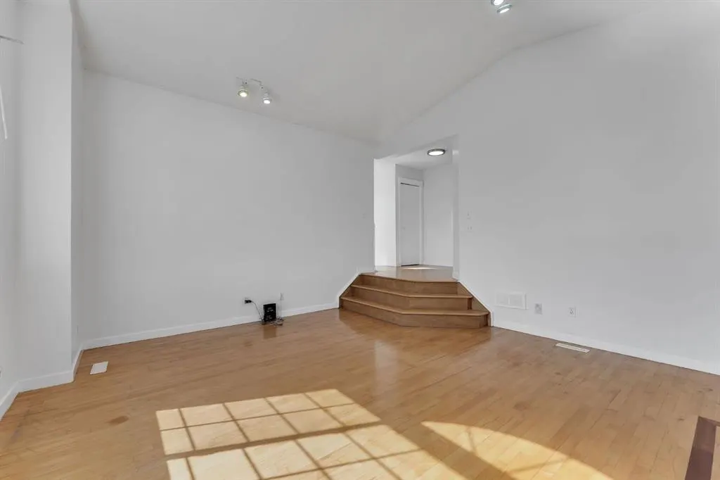 315 Hidden Ranch Place