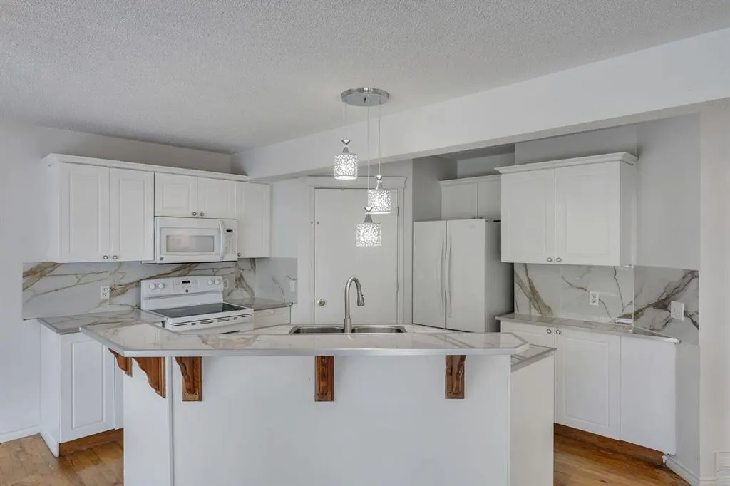 315 Hidden Ranch Place