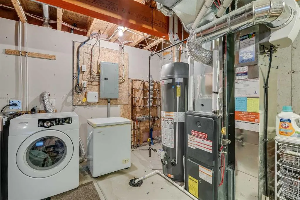 384 Copperpond Landing SE