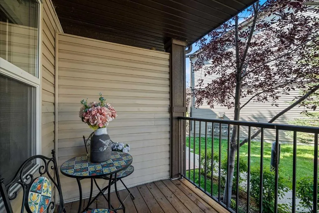 384 Copperpond Landing SE