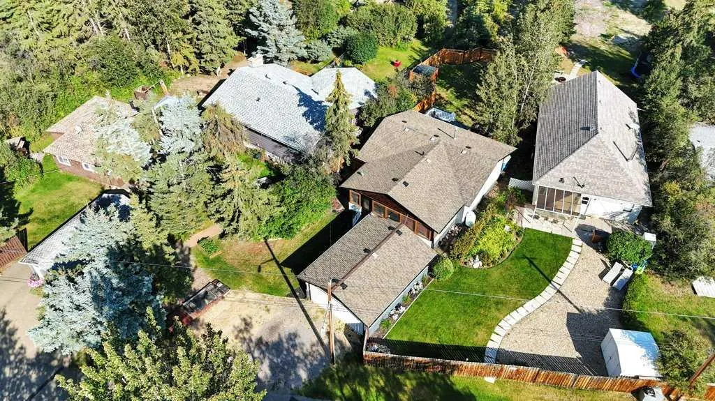 101 Lakeview Avenue