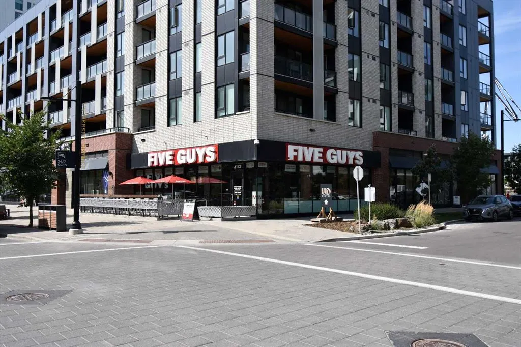 3125 39 Street NW, #205