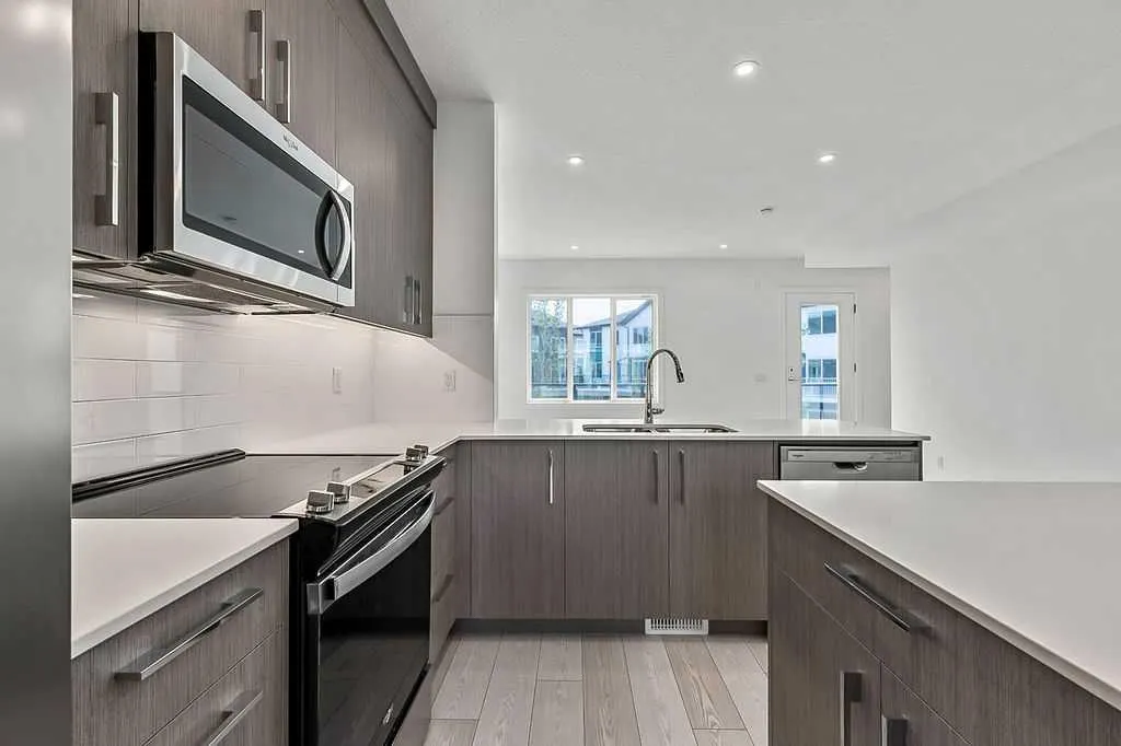 1862 Cornerstone Boulevard NE, #405