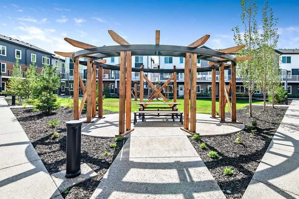 1862 Cornerstone Boulevard NE, #405