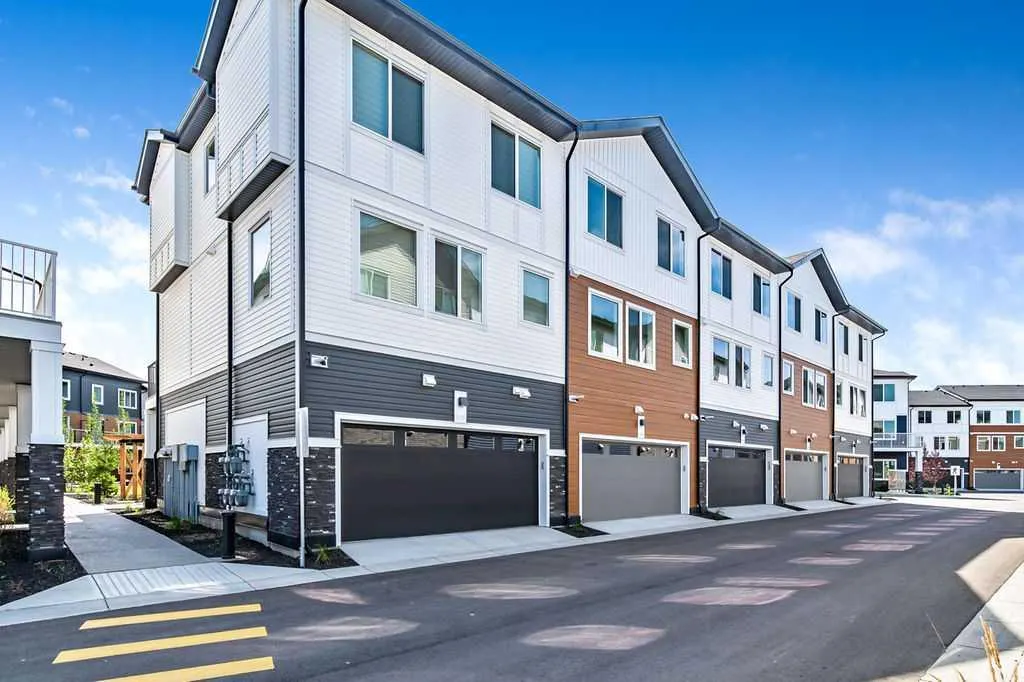 1862 Cornerstone Boulevard NE, #405