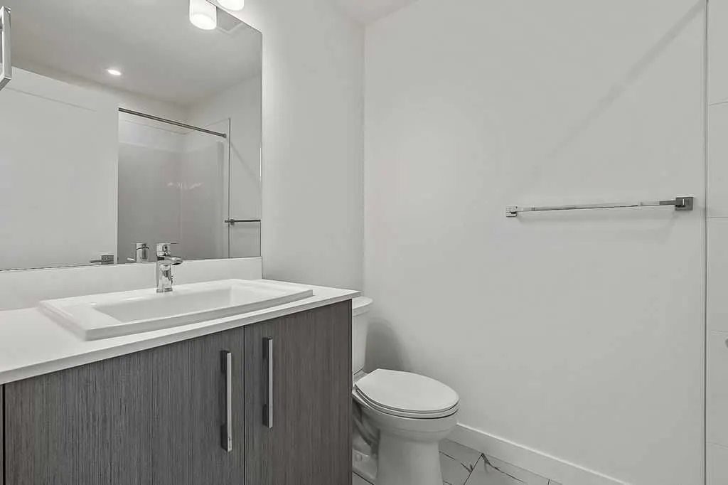 1862 Cornerstone Boulevard NE, #405