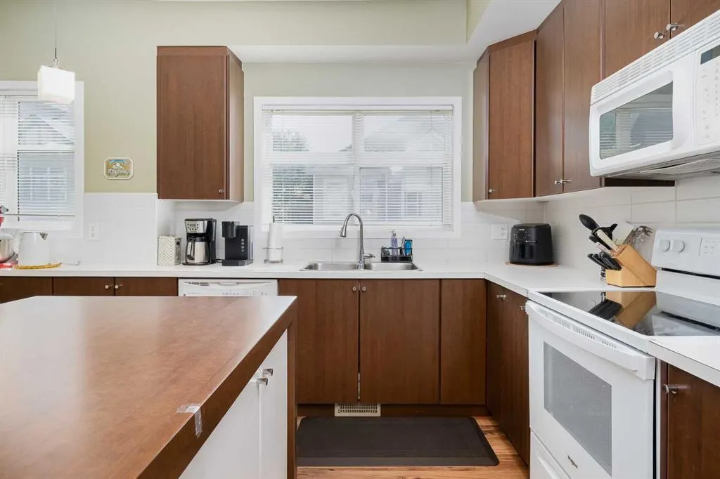 300 Evanscreek Court, #152