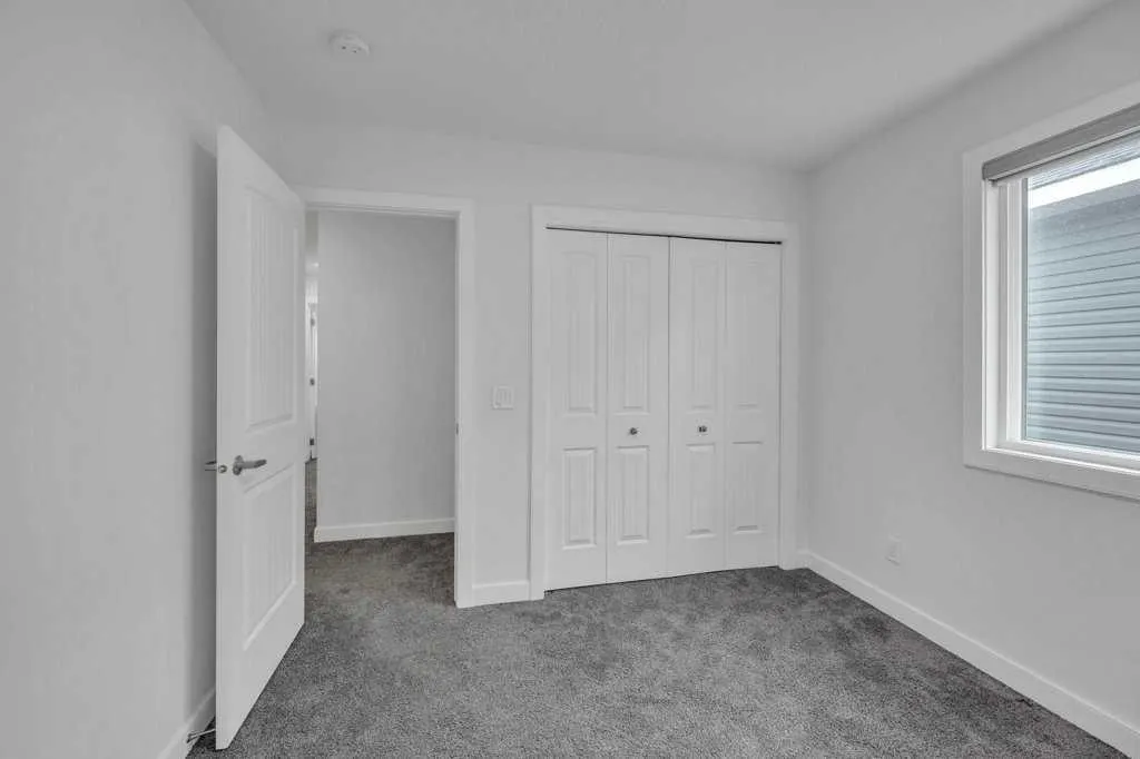 1098 Midtown Avenue SW