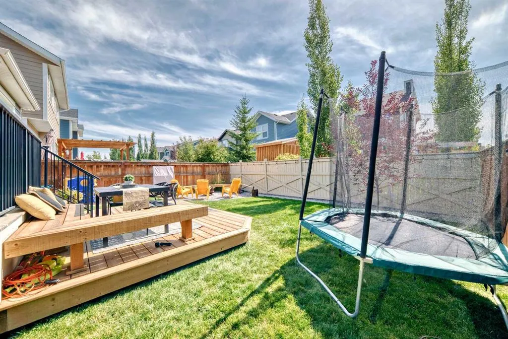 100 Sundown Grove