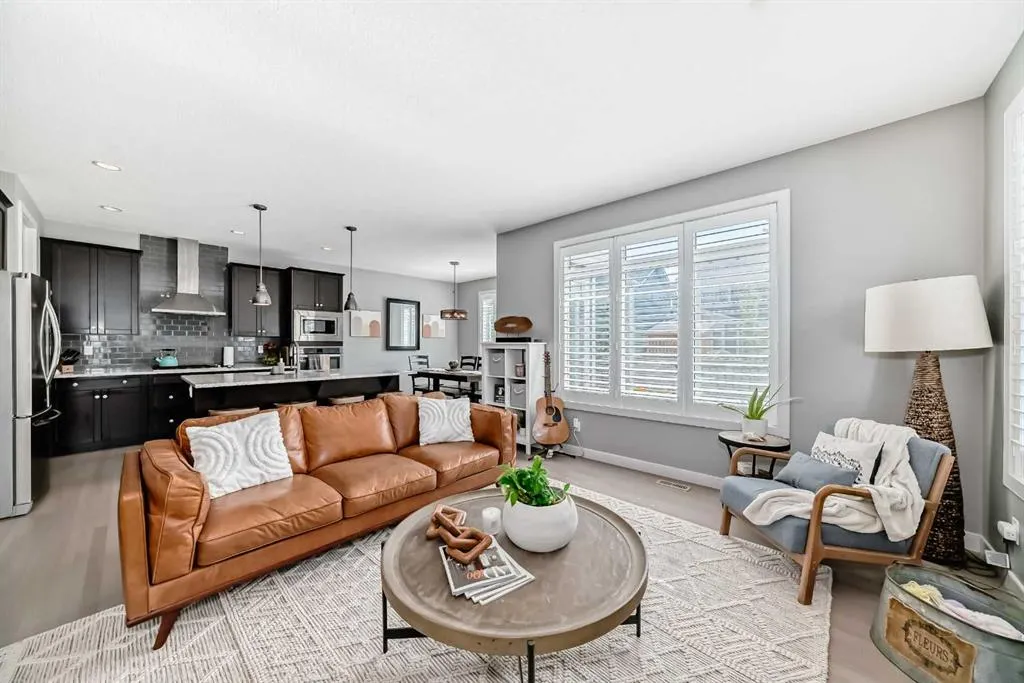 100 Sundown Grove