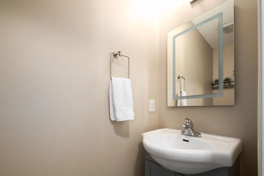 232 Mckenzie Towne Link SE