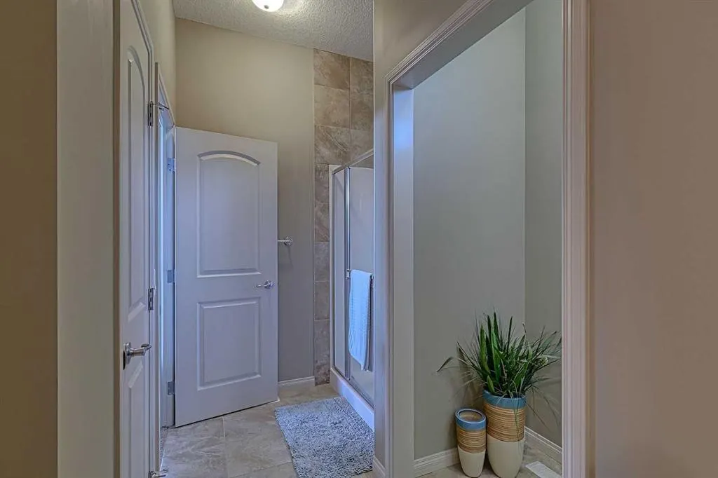 223 Sunset Square