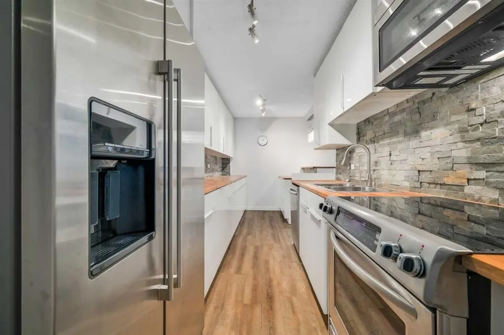 1620 8 Avenue NW, #273