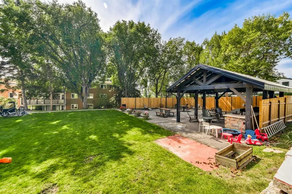 1620 8 Avenue NW, #273