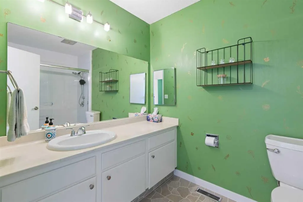 228 Theodore Place NW, #43
