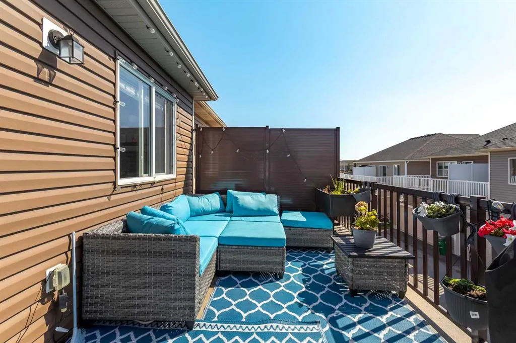 203 Windford Crescent SW