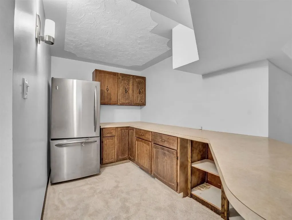 38 Rossland Crescent SE