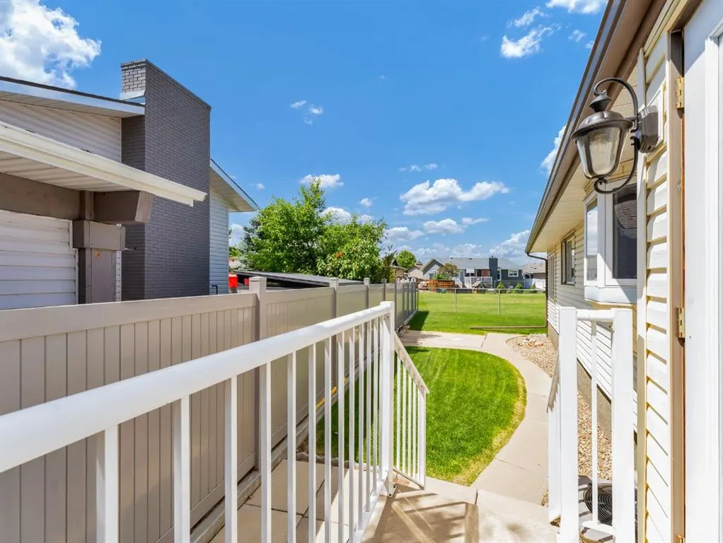 38 Rossland Crescent SE