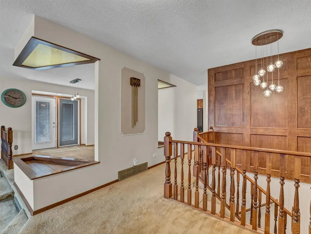 38 Rossland Crescent SE