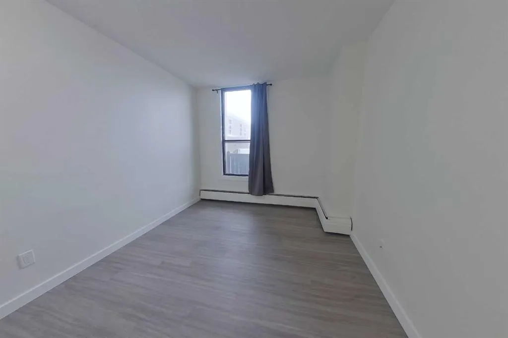 13221 Macdonald Drive, #104