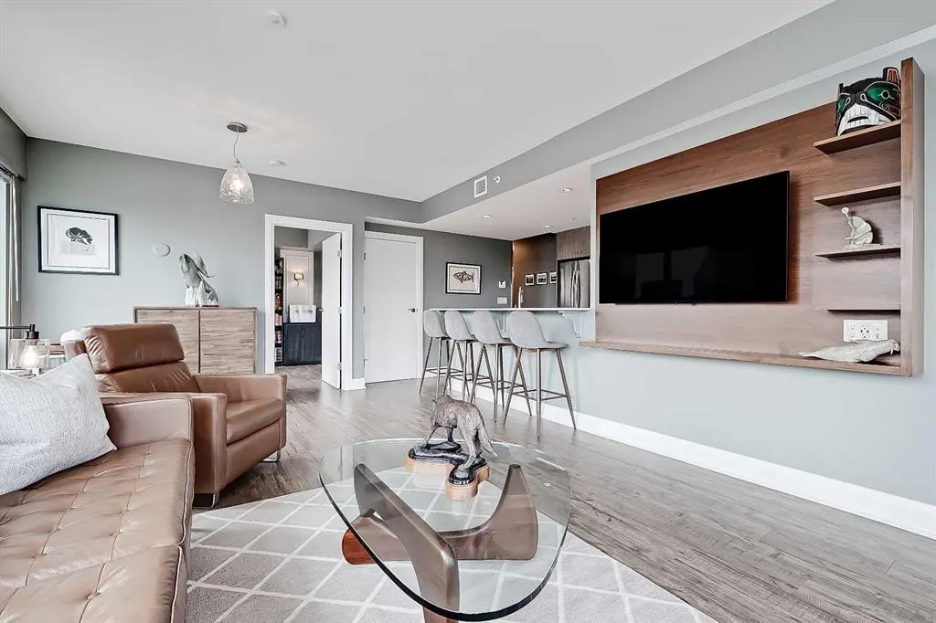 930 6 Avenue SW, #2306