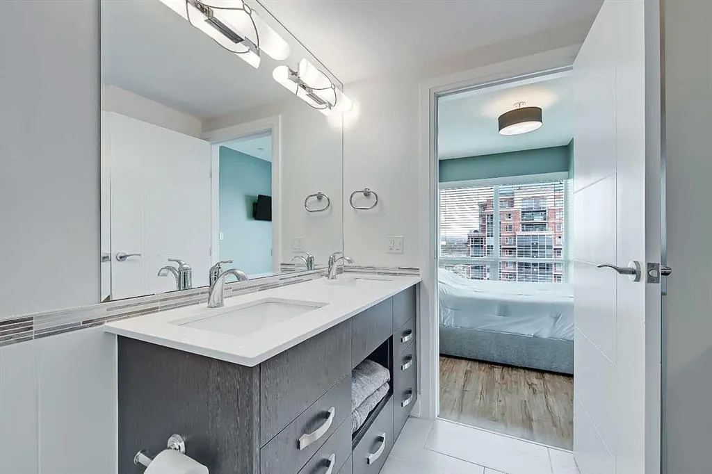 930 6 Avenue SW, #2306