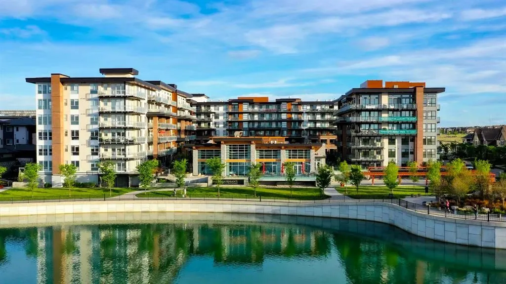 11 Mahogany Circle SE, #104
