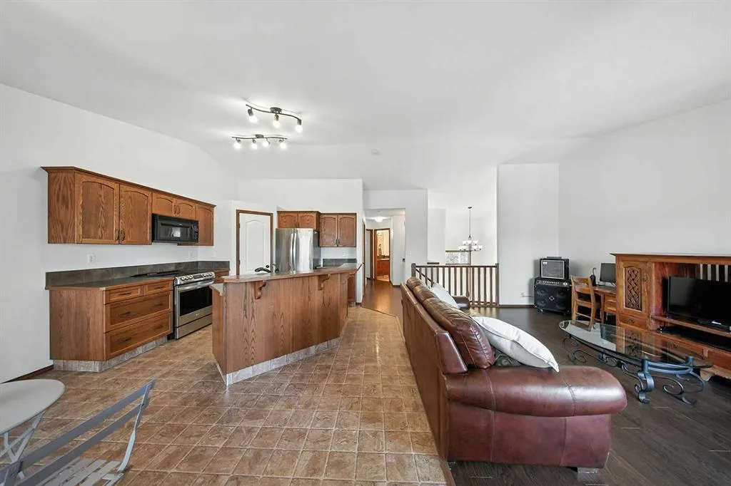 144 Kentwood Drive