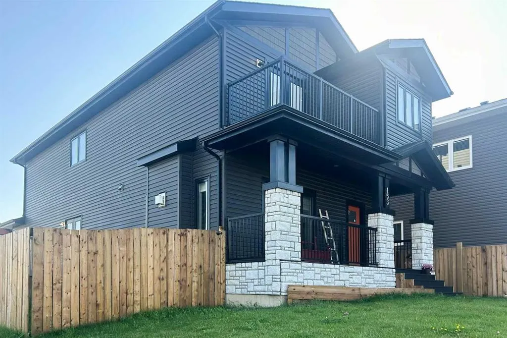 153 Warren Road