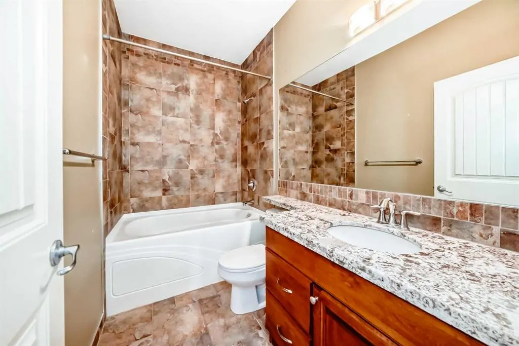 4707 50 Street, #401