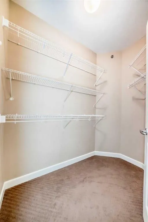 4707 50 Street, #401