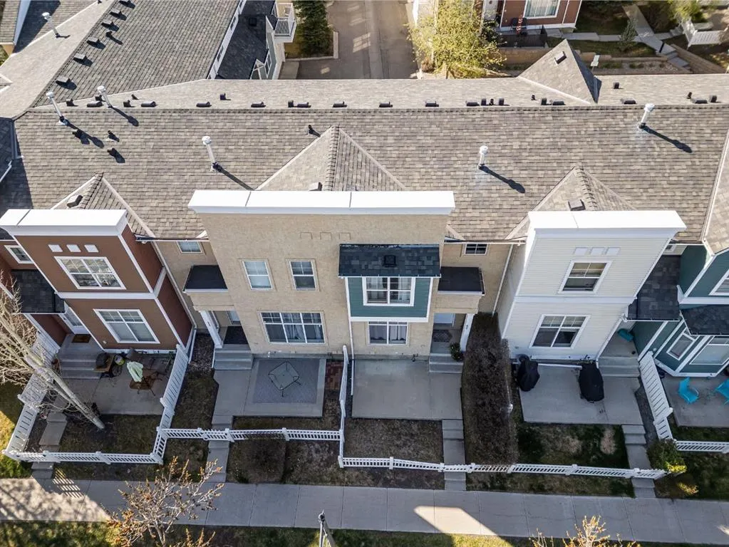 224 Mckenzie Towne Link SE