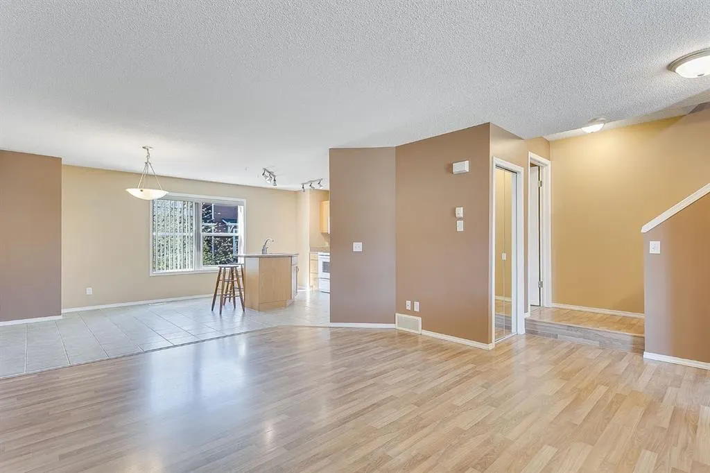 224 Mckenzie Towne Link SE