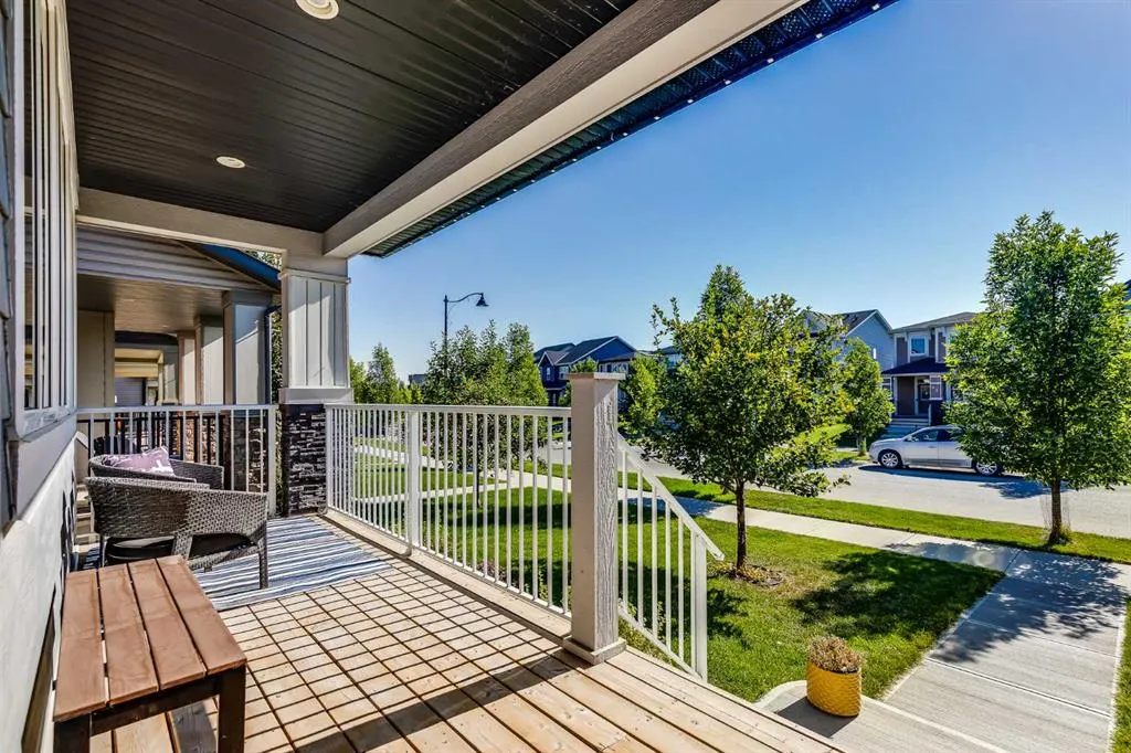 62 Legacy Glen Way SE