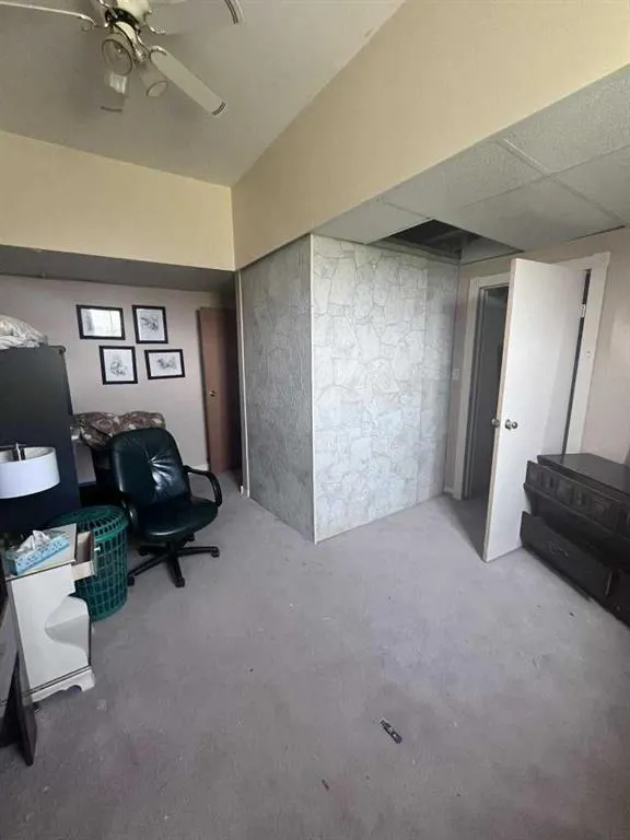 4501 East Service Road