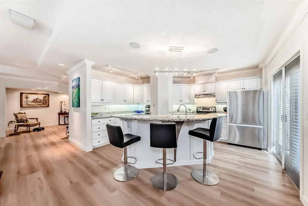 60 24 Avenue SW, #115