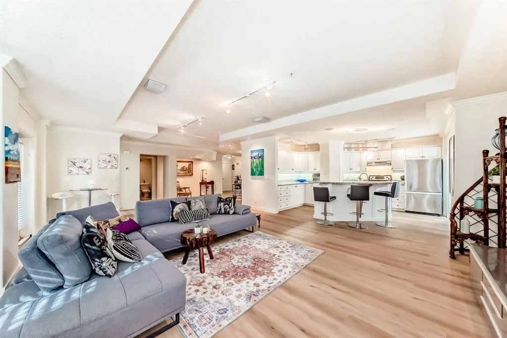 60 24 Avenue SW, #115