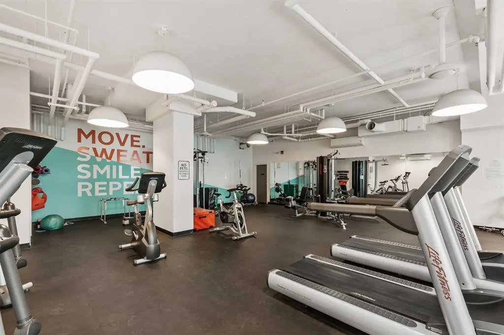10 Mahogany Mews SE, #204