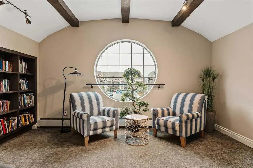 10 Mahogany Mews SE, #204