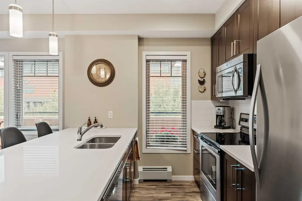 10 Mahogany Mews SE, #204