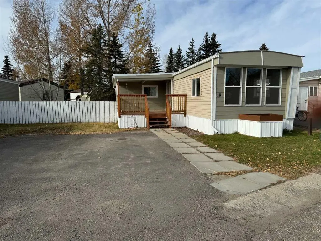 5800 46 Street, #18