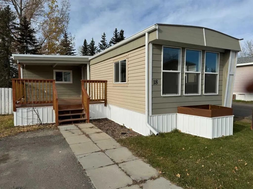 5800 46 Street, #18