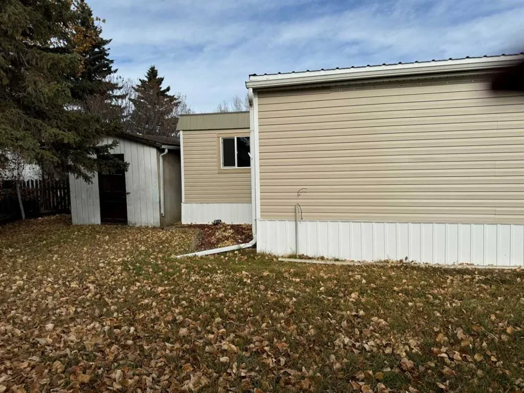 5800 46 Street, #18
